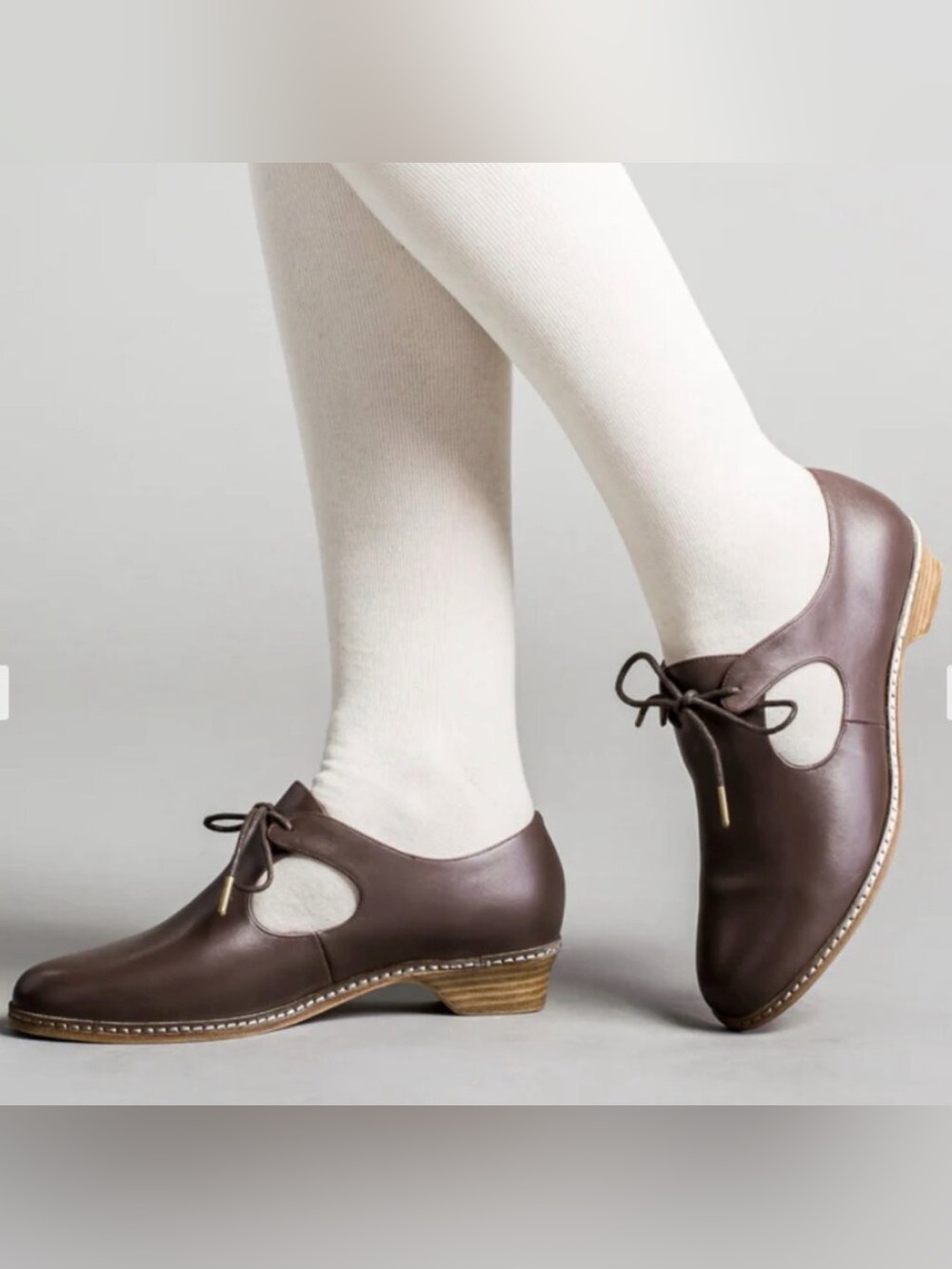 American Duchess Mary Renaissance Brown Leather Shoes 6.5 - Picture 2 of 14